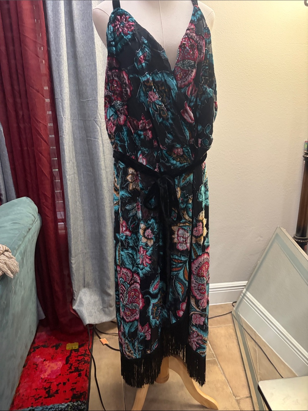 ECI Black Floral Print V-Neck Maxi Dress with Fringe Tie Waist